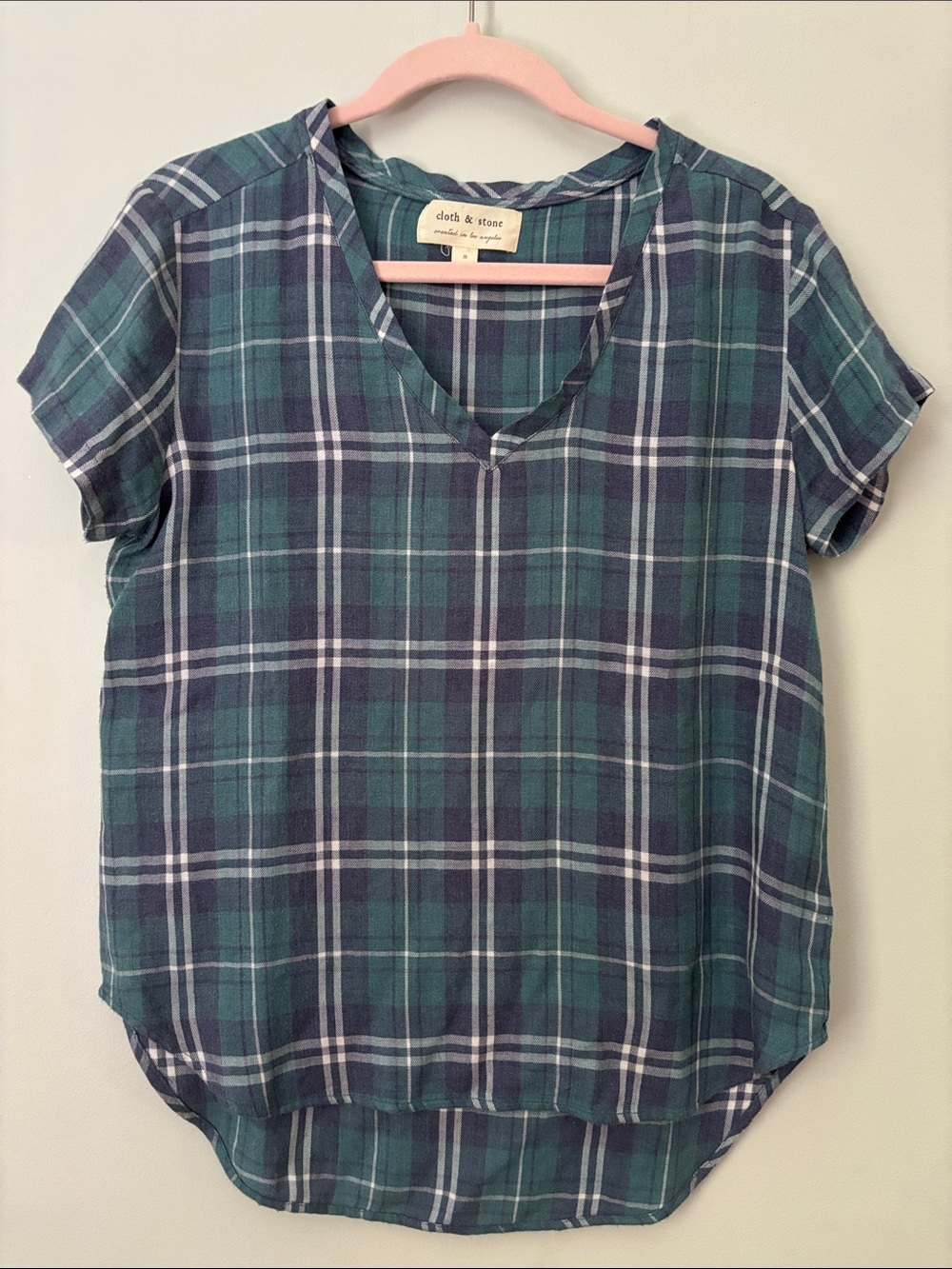 Cloth & Stone Anthropologie Plaid Short Sleeve V-Neck Blouse Top
